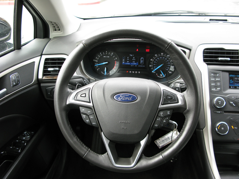 Ford_Fusion_11