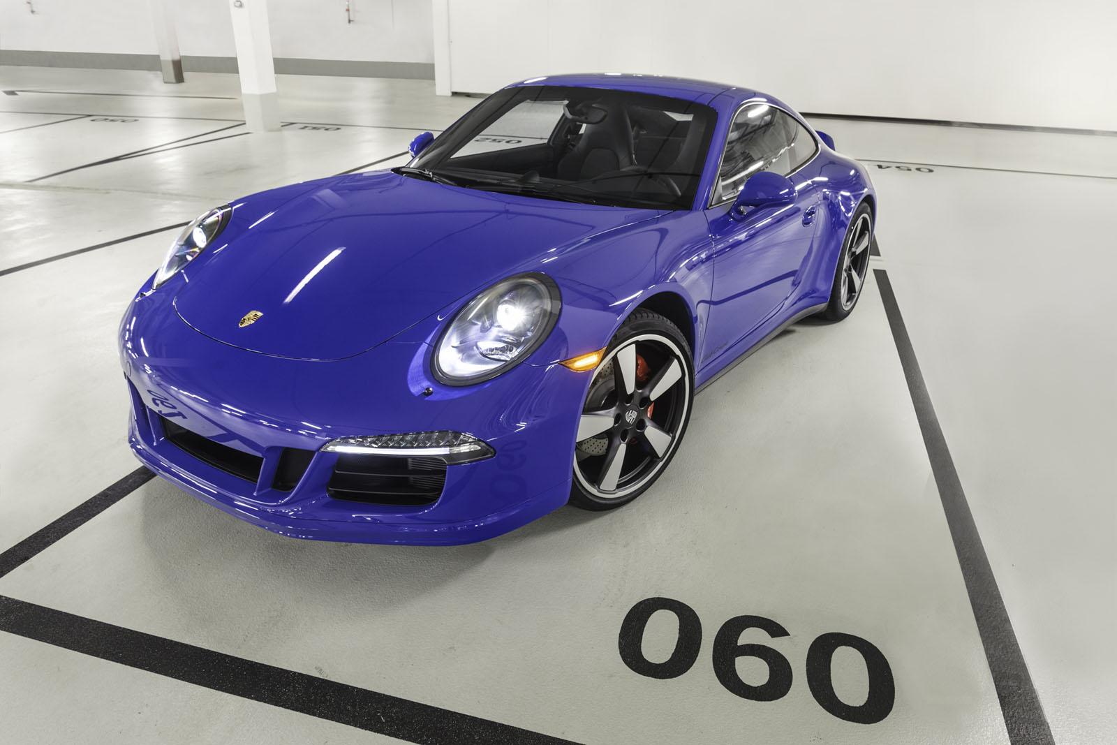 Porsche_911_GTS_Club_Coupe_2