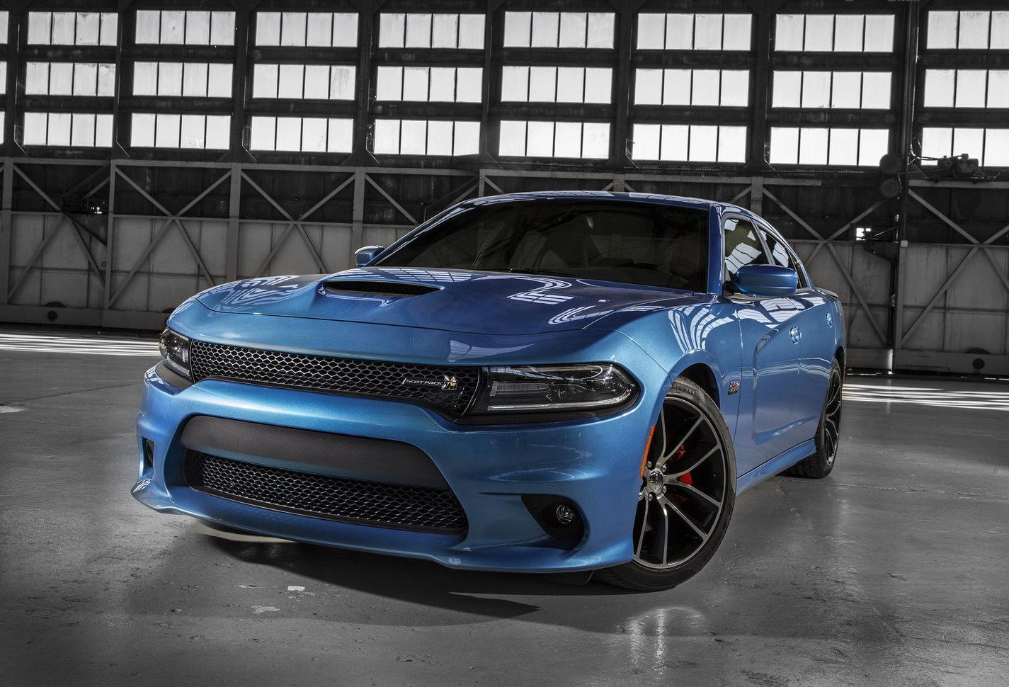 2015_Dodge_Charger_Scat_Pack